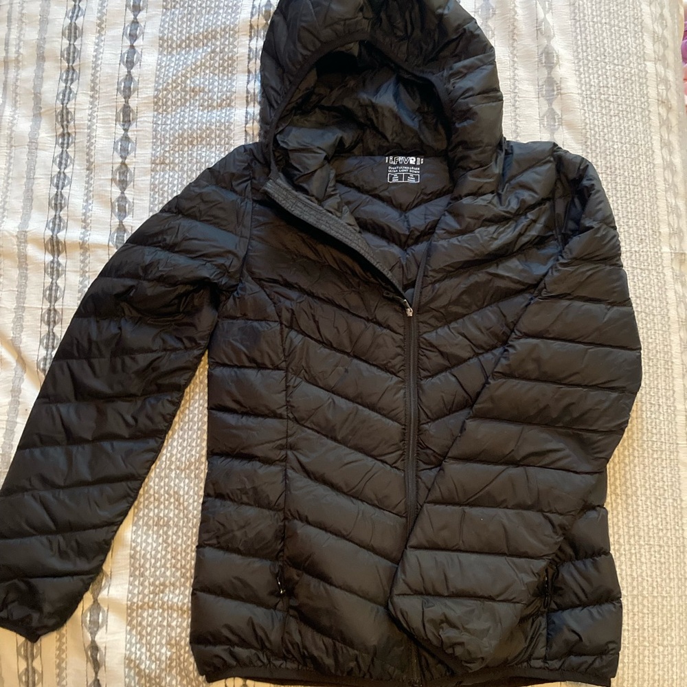 Light down jacket from Simons (Twik)